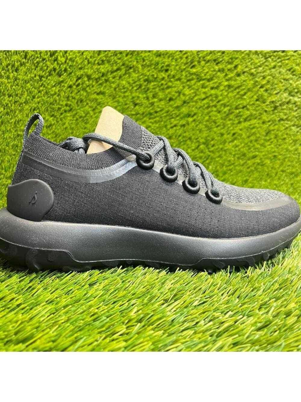 Allbirds Trail Runner SWT Womens Size 10.5 Black Athletic Running Shoes Sneakers